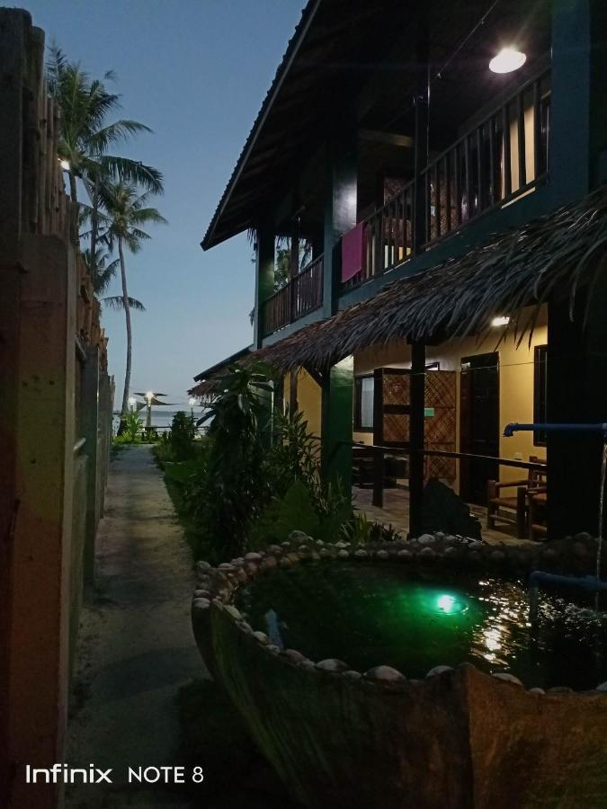 Eddie'S Beach Resort Siargao General Luna  Exterior photo